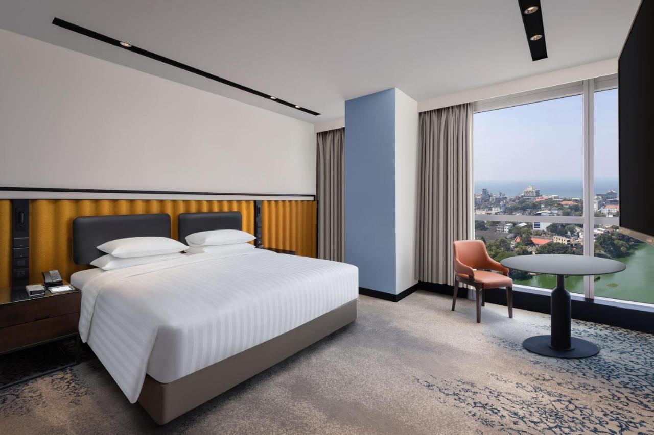 Courtyard By Marriott 5*