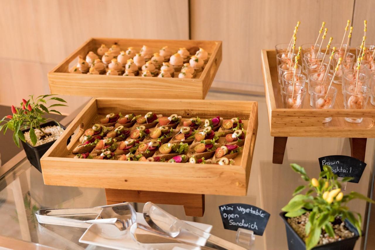 Courtyard By Marriott فندق