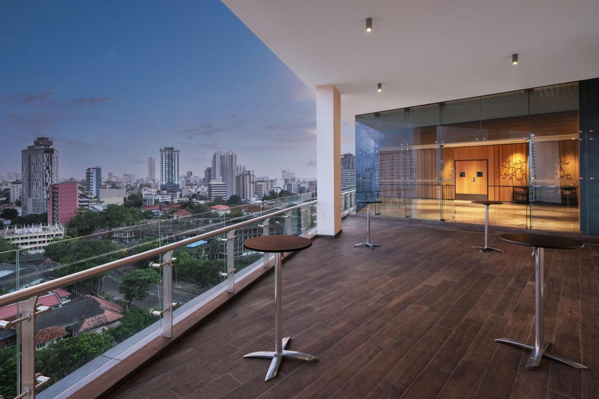 Courtyard By Marriott 5* كولمبو