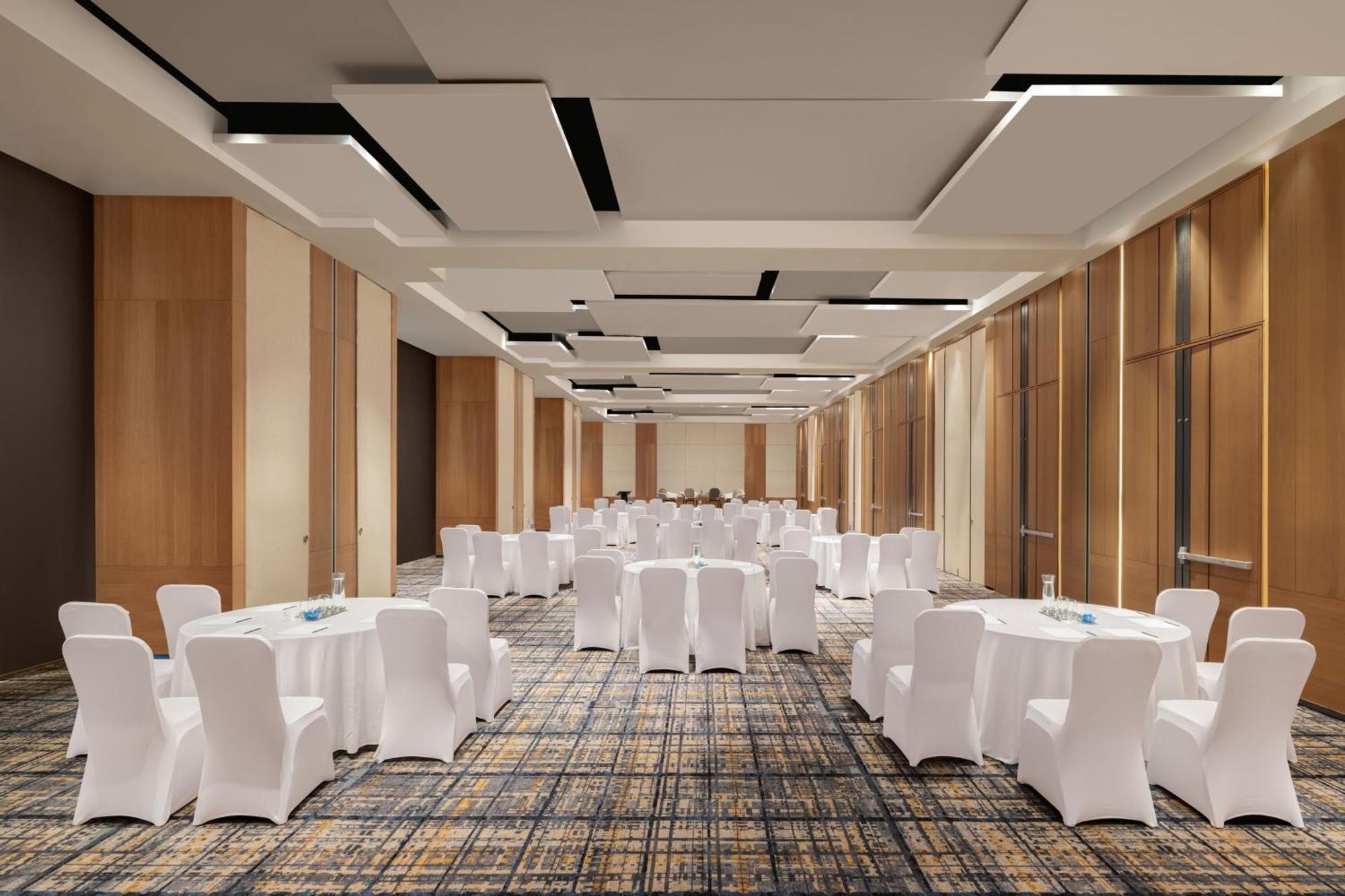 Courtyard By Marriott فندق كولمبو